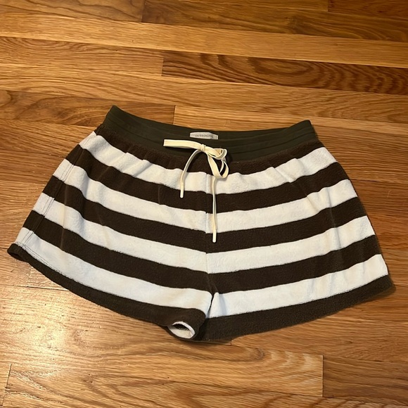 Outerknown- Hightide Sweatshorts‎ in Mangrove Salt Stripe size small - Picture 2 of 12